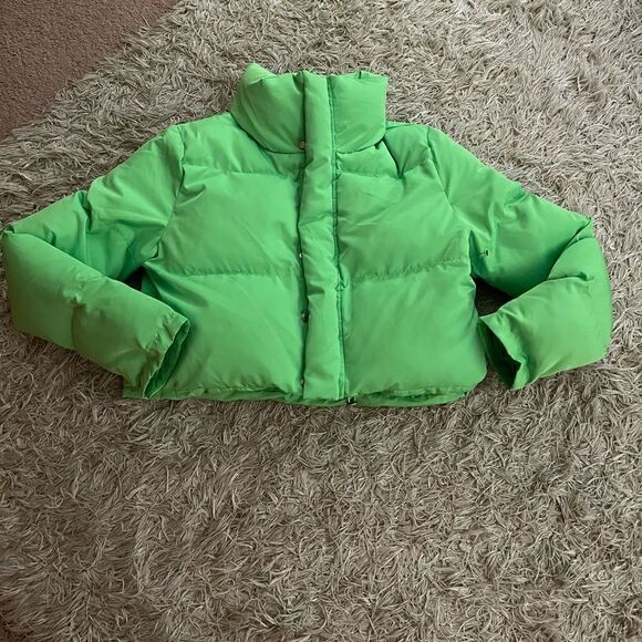 Akira cropped jacket size large - Picture 1 of 5